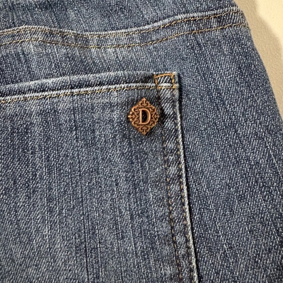 Democracy Absolution Straight Leg Jeans Blue Raw Hem Size 12 Distressed Med Wash - Picture 8 of 10